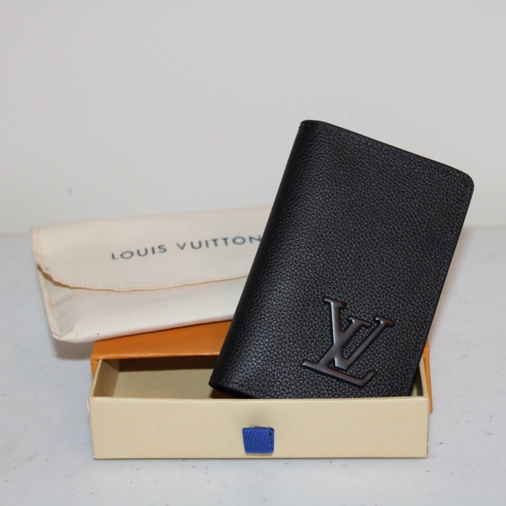 Louis Vuitton black bifold wallet card holder